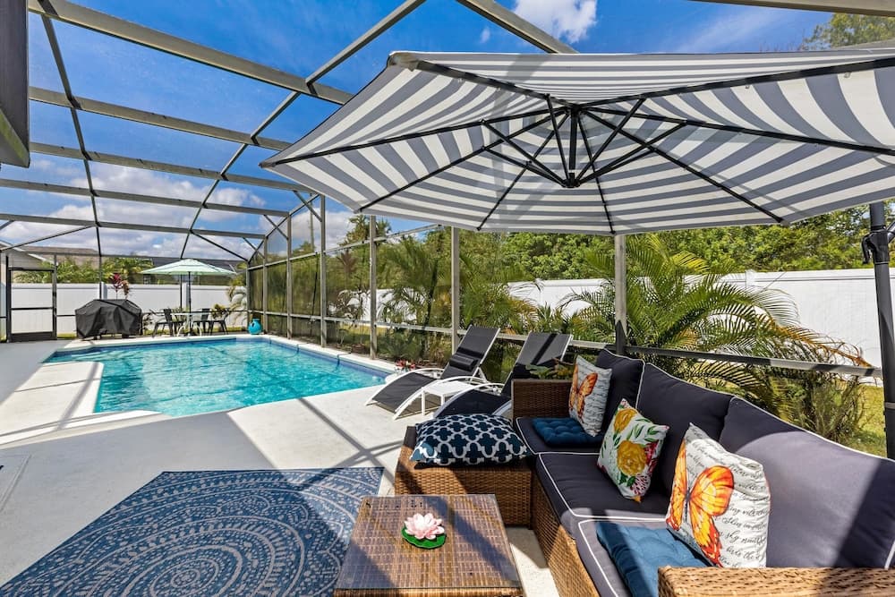 Private Pool House, Near all Famous Attractions!!!