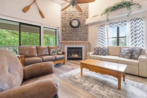 An Un-fore-gettable Time - Shared Pool & Near Lake