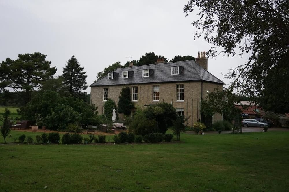 Red Lodge Country House