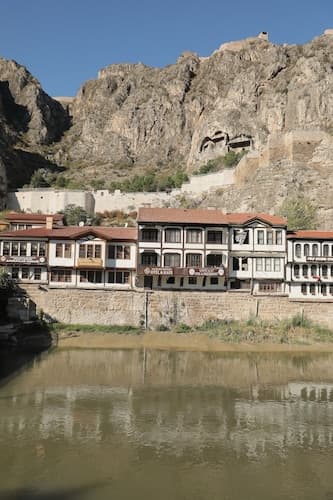 Salih Bey Konağı
