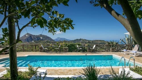 Villa Amiela in Sant Agata sui Due Golfi