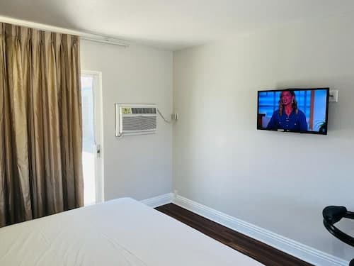 Lanai Motel
