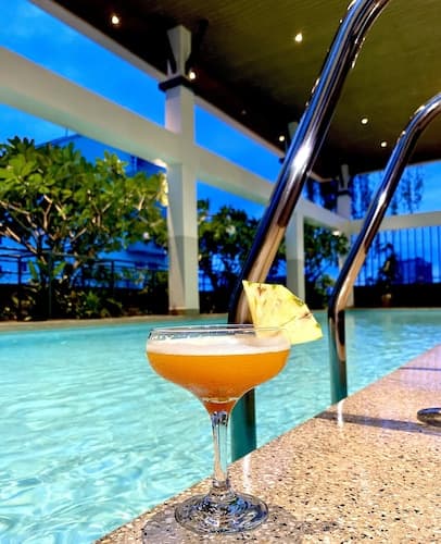 Indra Hotel