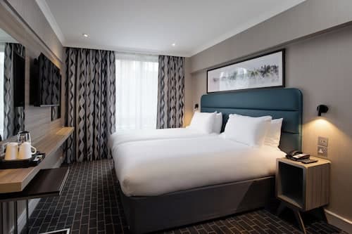 City Sleeper at Royal National Hotel