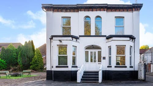 Peel Mount Villa