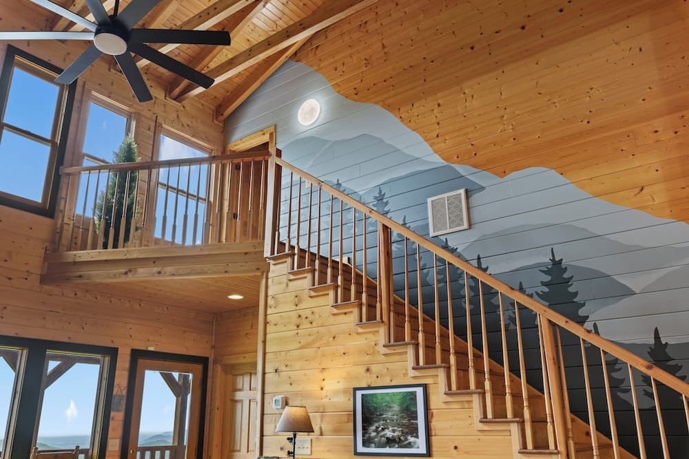 The Real Mccoy Stunning Views w/ Private Hot Tub