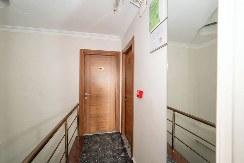 Aras Life Hotel