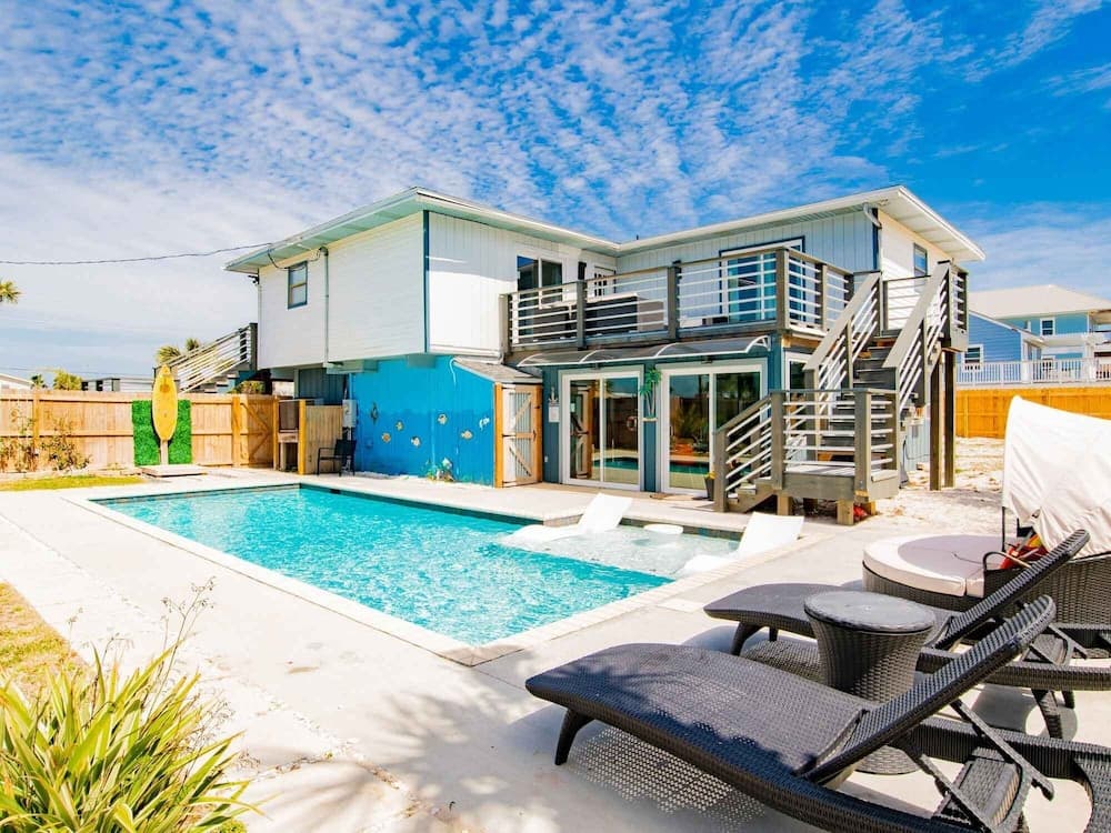Cozy Beach Bungalow