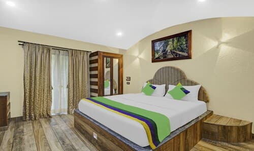 Treebo Majestic Palms, 2 Km From Colva Beach