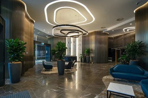 Luxury 1 Bedroom Retreat in Brisbane City With Pool and gym