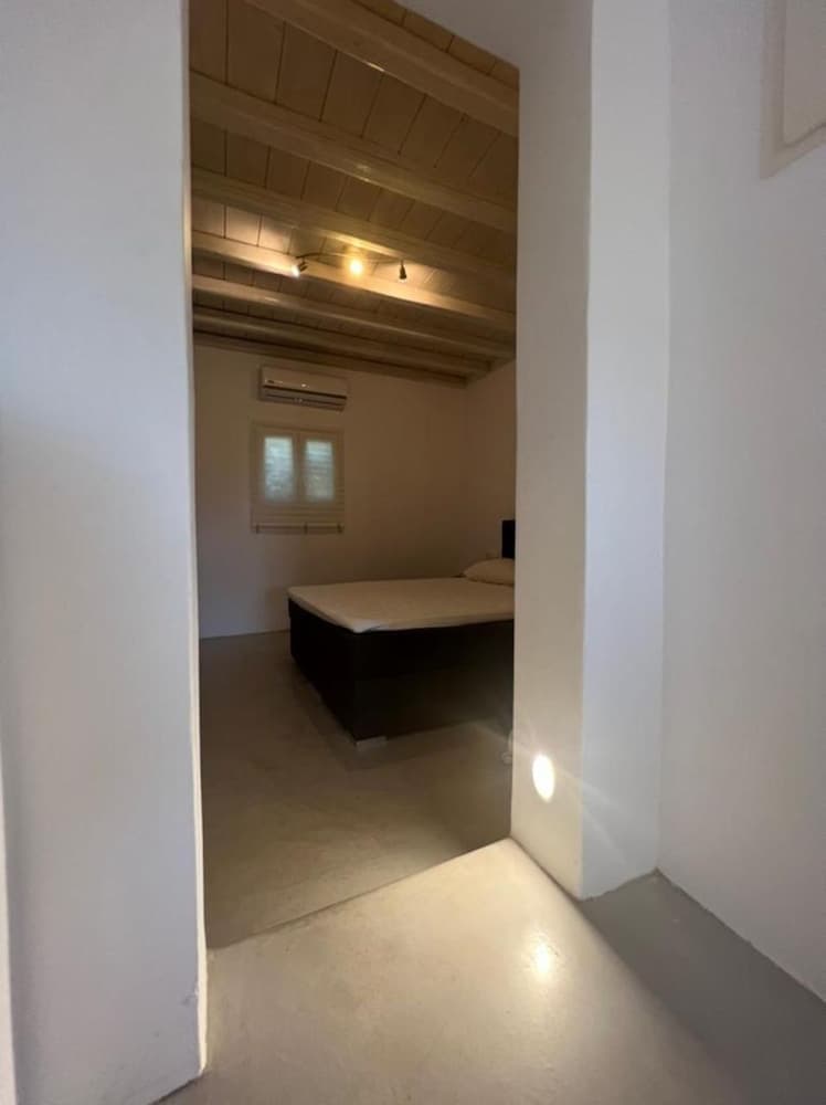 Charming Apartment in Ano Mera