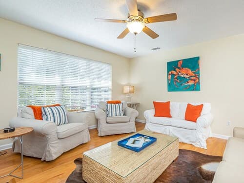 The Flying Pigs Cottage by Tybee Vacation Rentals