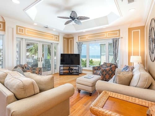 Villa Mariposa by Tybee Vacation Rentals