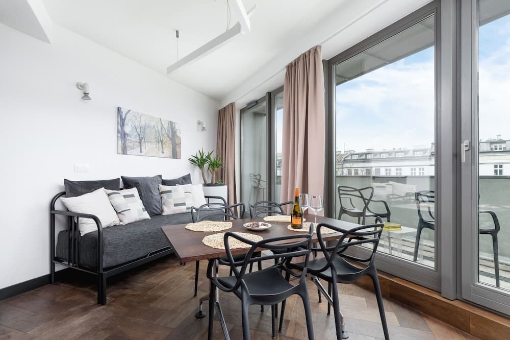 Apartment Krakow Sukiennicza by Renters