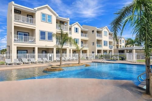 3 Level Luxury Beachlike Pool - Killer Sunsets