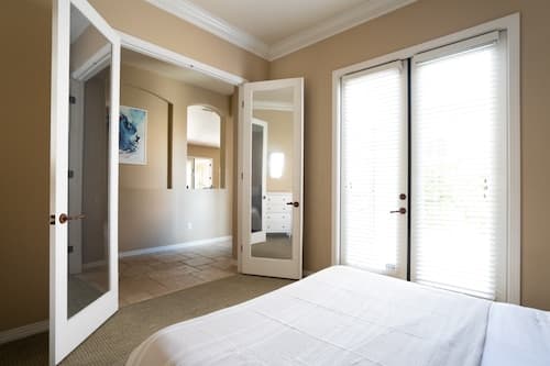 Desert Grove by Avantstay Oasis Retreat w/ Pool & BBQ Grill!