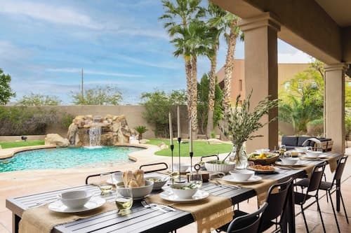 Arcadia by Avantstay Breathtaking Oasis in Scottsdale w/ Pool, Hot Tub & Game Room