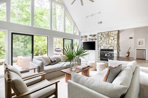 Sea Pine by Avantstay Private Modern Home Surrounded in Lush Greenery Close to Beach