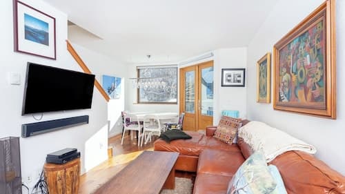 Plunge E by Avantstay Gorgeous Townhouse in DT Telluride!