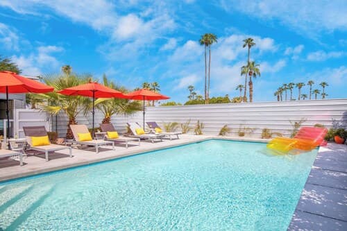 Lloyd by Avantstay Palm Spring Paradise w/ Pool, Large Yard & Table Tennis! Permit#3779