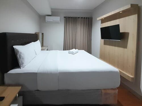 Elegant And Spacious 1Br At Patraland Amarta Apartment