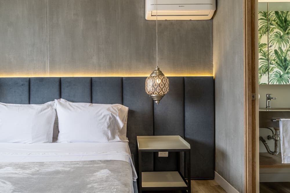 Apartment Go Living & Suites by HOUSY HOST