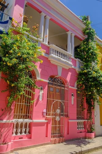 Casa Rosa Hotel