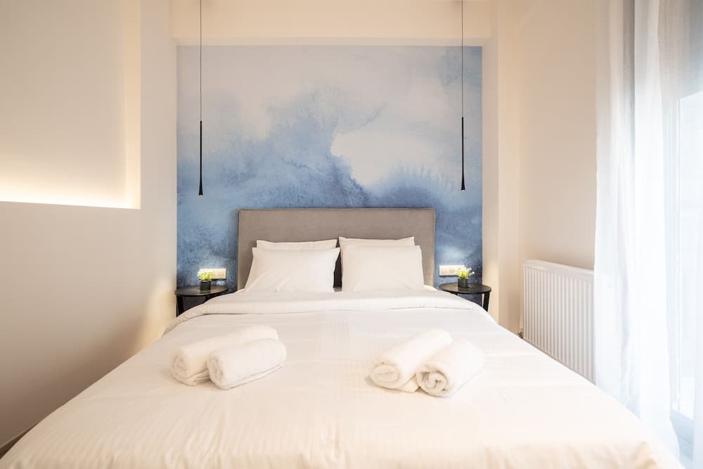 IO SUITES