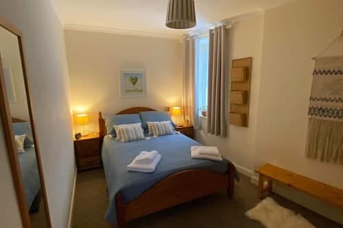 Newburghaprtment/scotland/sleeps 4/firepit/garden