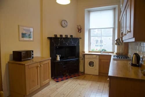 JOIVY Cosy 1-Bed Flat Near The Scottish Gallery