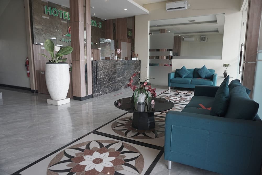 Cahaya 3 Hotel Near Juanda Airport