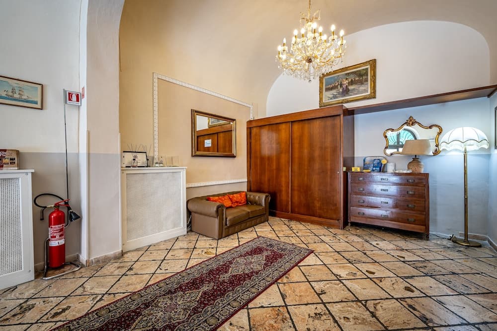 Hotel Minerva