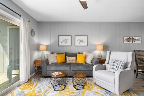 Bay House Condos by Miss Kitty’s