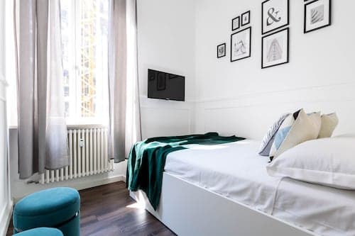 JOIVY Chic Apartment For 3 Close To Sempione Park
