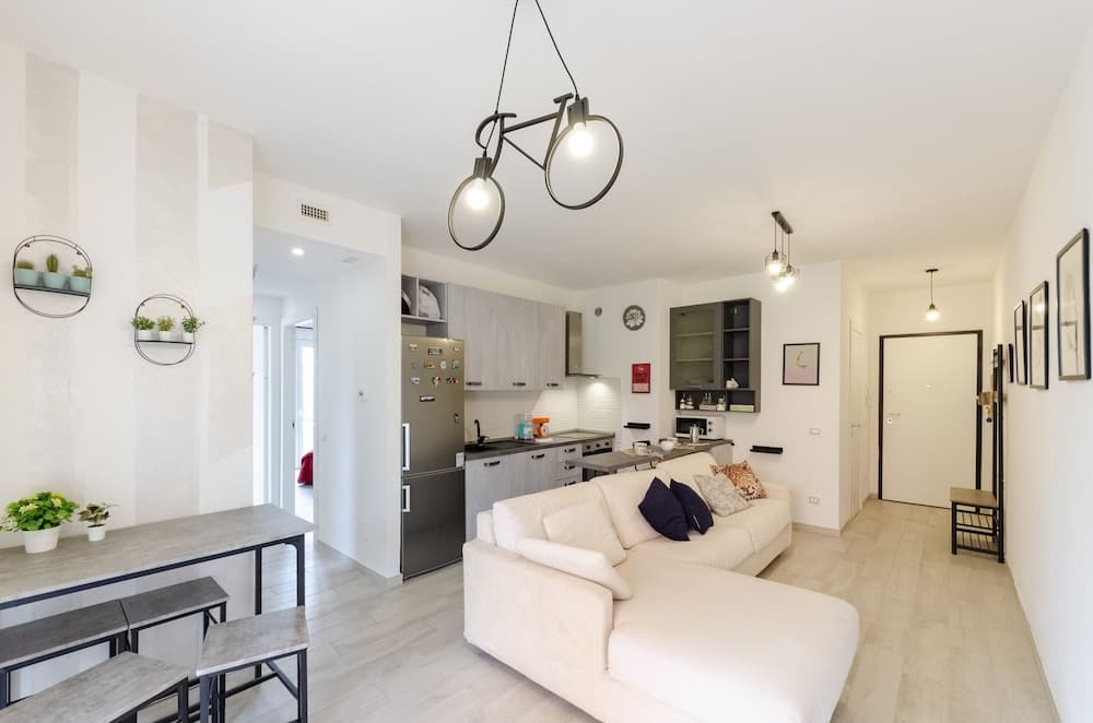 JOIVY Flat W/Terrace & Parking