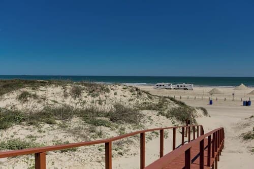 On the Half Shell by Silver Sands Vacation Rentals