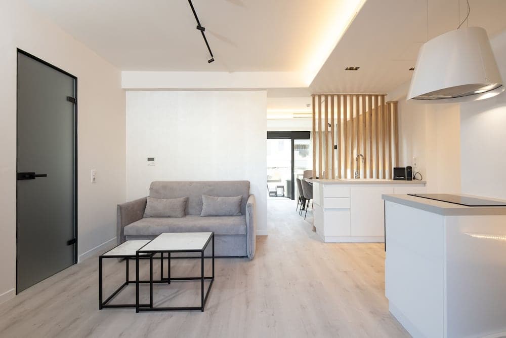 LUX&EASY Athens Metro Suites