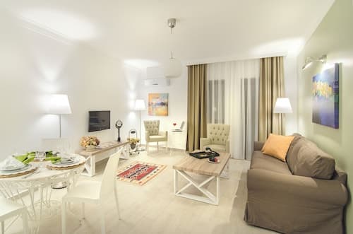 Rodina Suites Kuşadası