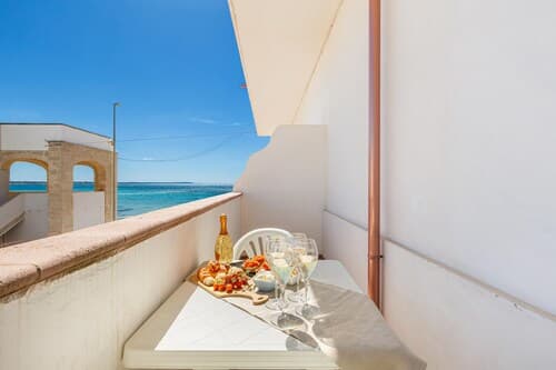 2850 Residence Bellavista - App 4 PP by Barbarhouse