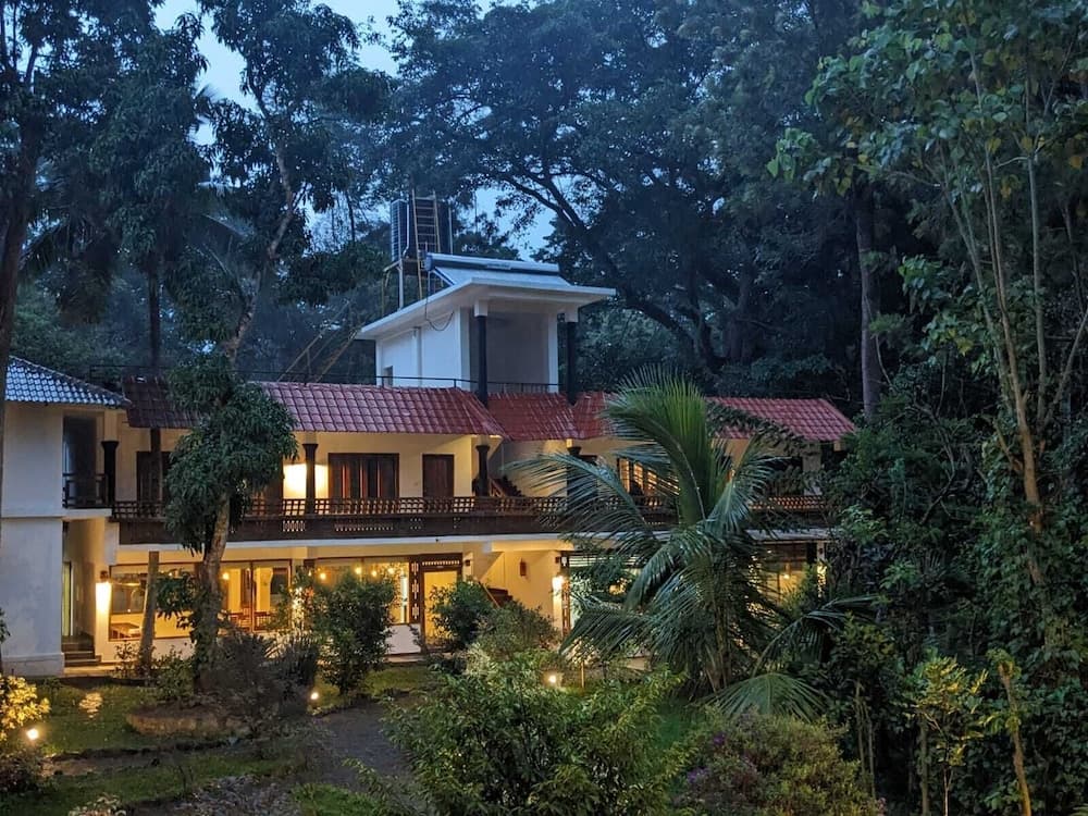 Avadale Thekkady - Stag Groups Not Allowed