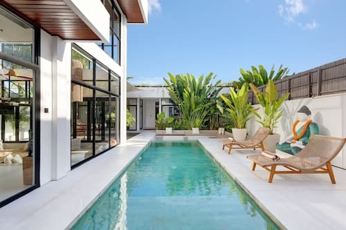 Baliwood Residence Villas by BREIG