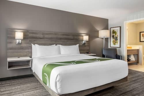 Amsterdam Inn & Suites Fredericton, an Ascend Collection Hotel