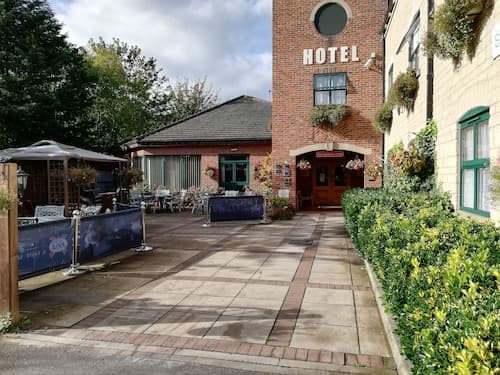 The Corn Mill Lodge Hotel