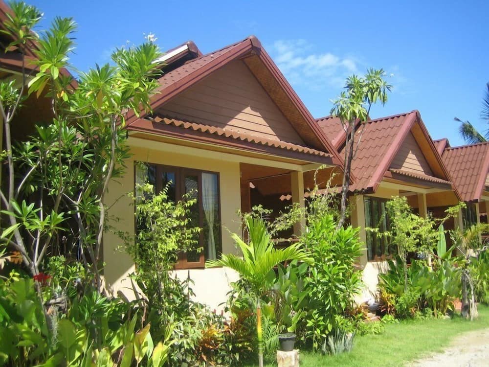 Haad Yao Sunset Bungalow