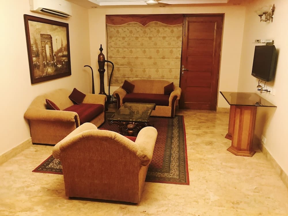 Skylink Suites