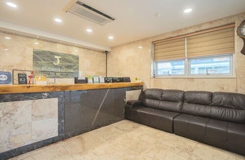 J2 Family Hotel Jeju