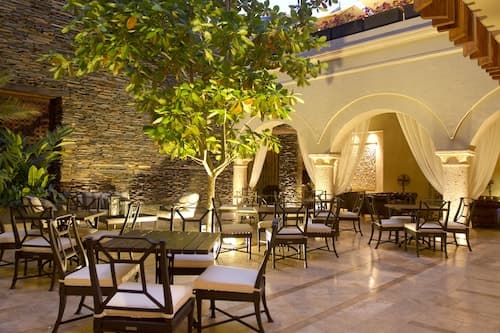 Bastión Luxury Hotel