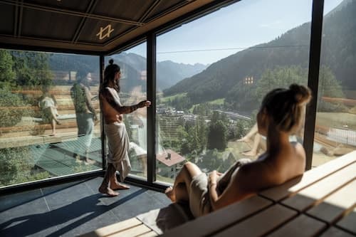 Arpuria l hidden luxury mountain home | Adults friendly