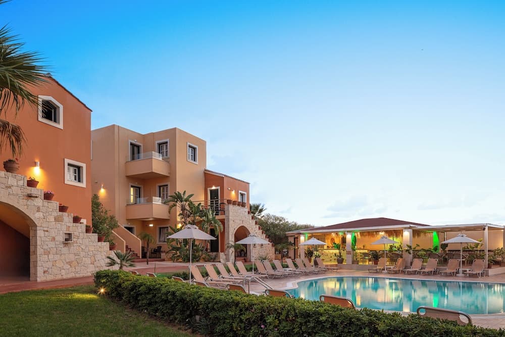Dia Apartments