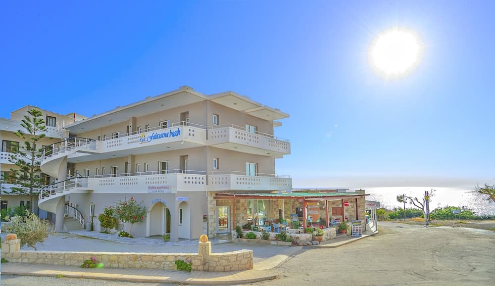 Falasarna beach Studios & Apartments